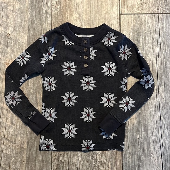 Hearth & Hand Magnolia Toddler Fair Isle Holiday
Pajama Set Snowflakes Grey - Picture 2 of 4